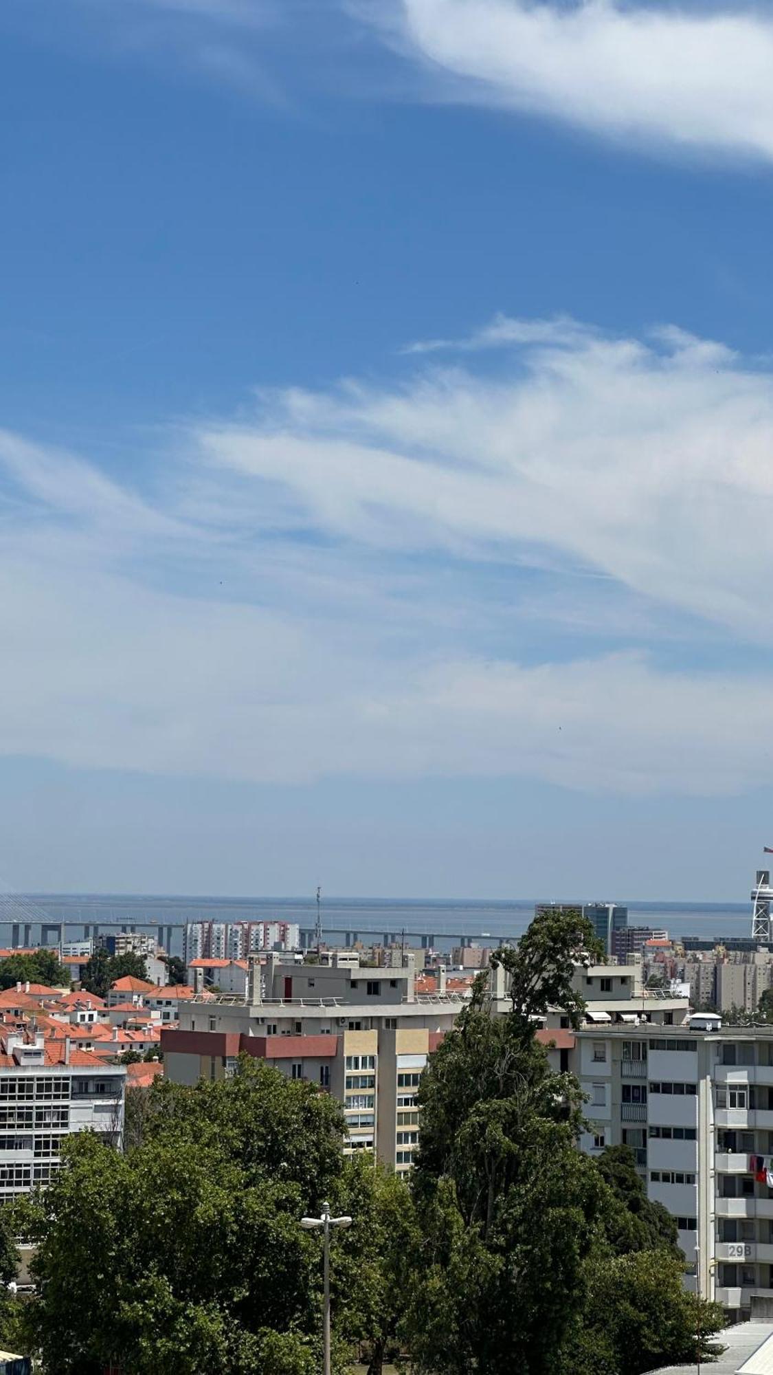 Quarto Aeroporto Lisboa Kültér fotó